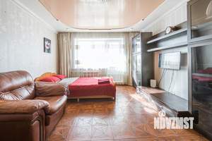 1-к квартира, посуточно, 40м2, 7/9 этаж