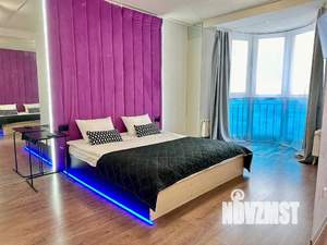 1-к квартира, посуточно, 42м2, 2/25 этаж