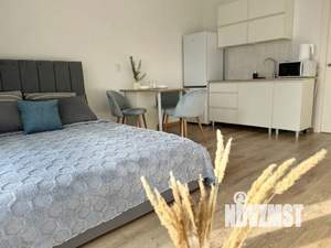 Студия квартира, посуточно, 28м2, 11/18 этаж