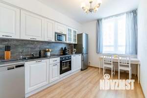 2-к квартира, посуточно, 67м2, 2/25 этаж