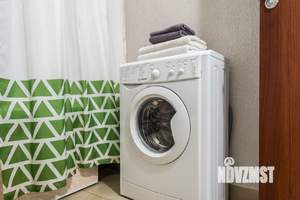 Студия квартира, посуточно, 35м2, 2/9 этаж