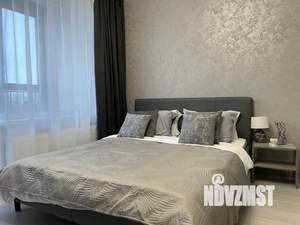 Студия квартира, посуточно, 25м2, 6/23 этаж