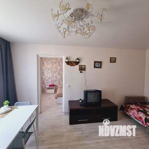 2-к квартира, посуточно, 37м2, 2/9 этаж