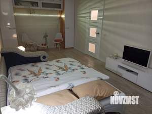 1-к квартира, посуточно, 44м2, 8/32 этаж