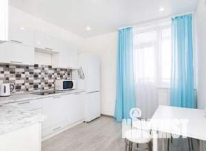 2-к квартира, посуточно, 60м2, 15/25 этаж