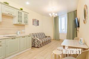 1-к квартира, посуточно, 42м2, 22/35 этаж