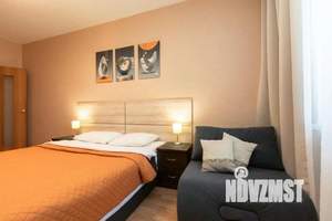 1-к квартира, посуточно, 40м2, 1/1 этаж