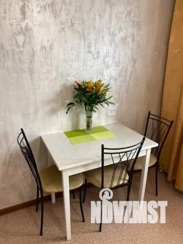 2-к квартира, посуточно, 50м2, 1/9 этаж