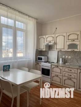 1-к квартира, посуточно, 49м2, 17/25 этаж