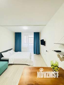 Студия квартира, посуточно, 35м2, 2/25 этаж