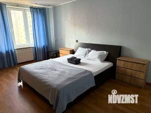 3-к квартира, посуточно, 60м2, 1/1 этаж