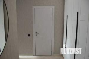 Студия квартира, посуточно, 32м2, 12/18 этаж