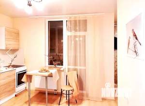 Студия квартира, посуточно, 40м2, 7/25 этаж