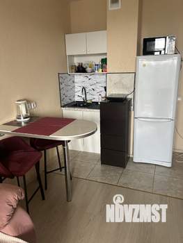Студия квартира, посуточно, 30м2, 4/16 этаж