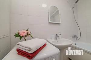 2-к квартира, посуточно, 60м2, 1/1 этаж