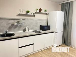 1-к квартира, посуточно, 40м2, 11/17 этаж