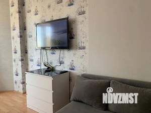 1-к квартира, посуточно, 42м2, 17/25 этаж