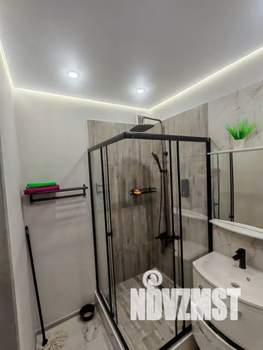 Студия квартира, посуточно, 28м2, 3/25 этаж