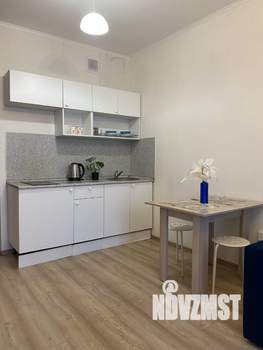 Студия квартира, посуточно, 30м2, 24/25 этаж