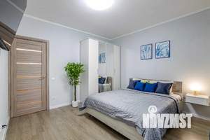 2-к квартира, посуточно, 46м2, 35/35 этаж