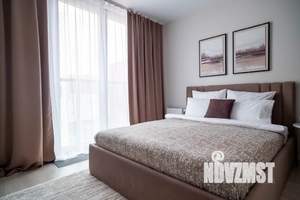 1-к квартира, посуточно, 39м2, 10/18 этаж