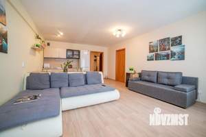 2-к квартира, посуточно, 60м2, 1/1 этаж