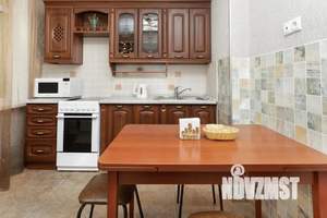 1-к квартира, посуточно, 37м2, 5/20 этаж