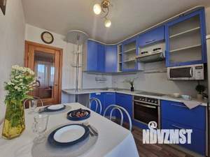 2-к квартира, посуточно, 64м2, 1/1 этаж