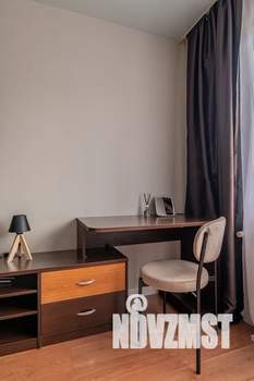 1-к квартира, посуточно, 35м2, 3/10 этаж