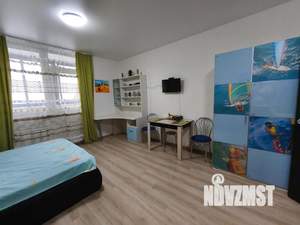 Студия квартира, посуточно, 32м2, 5/8 этаж