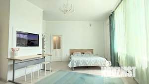 1-к квартира, посуточно, 42м2, 5/5 этаж