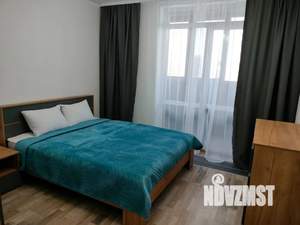 2-к квартира, посуточно, 45м2, 13/31 этаж