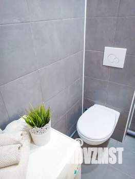 Студия квартира, посуточно, 35м2, 16/24 этаж