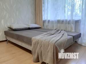 1-к квартира, посуточно, 37м2, 1/14 этаж