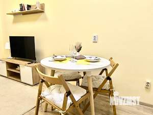 1-к квартира, посуточно, 40м2, 12/18 этаж