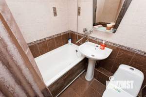 1-к квартира, посуточно, 40м2, 9/16 этаж