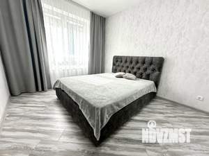 1-к квартира, посуточно, 47м2, 2/25 этаж