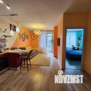 1-к квартира, посуточно, 40м2, 1/1 этаж