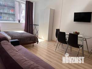 Студия квартира, посуточно, 36м2, 2/16 этаж