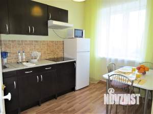 2-к квартира, посуточно, 53м2, 1/1 этаж