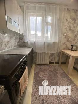 1-к квартира, посуточно, 32м2, 5/5 этаж