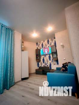 Студия квартира, посуточно, 28м2, 3/25 этаж