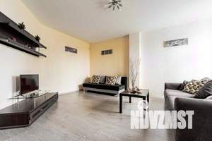 1-к квартира, посуточно, 67м2, 9/23 этаж