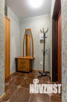 1-к квартира, посуточно, 45м2, 12/32 этаж