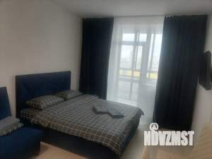 Студия квартира, посуточно, 30м2, 13/25 этаж