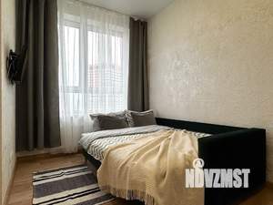 Студия квартира, посуточно, 28м2, 19/23 этаж