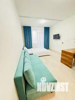 Студия квартира, посуточно, 40м2, 2/25 этаж