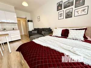 Студия квартира, посуточно, 36м2, 24/25 этаж