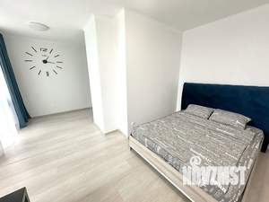 Студия квартира, посуточно, 35м2, 13/25 этаж
