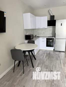 Студия квартира, посуточно, 35м2, 4/25 этаж